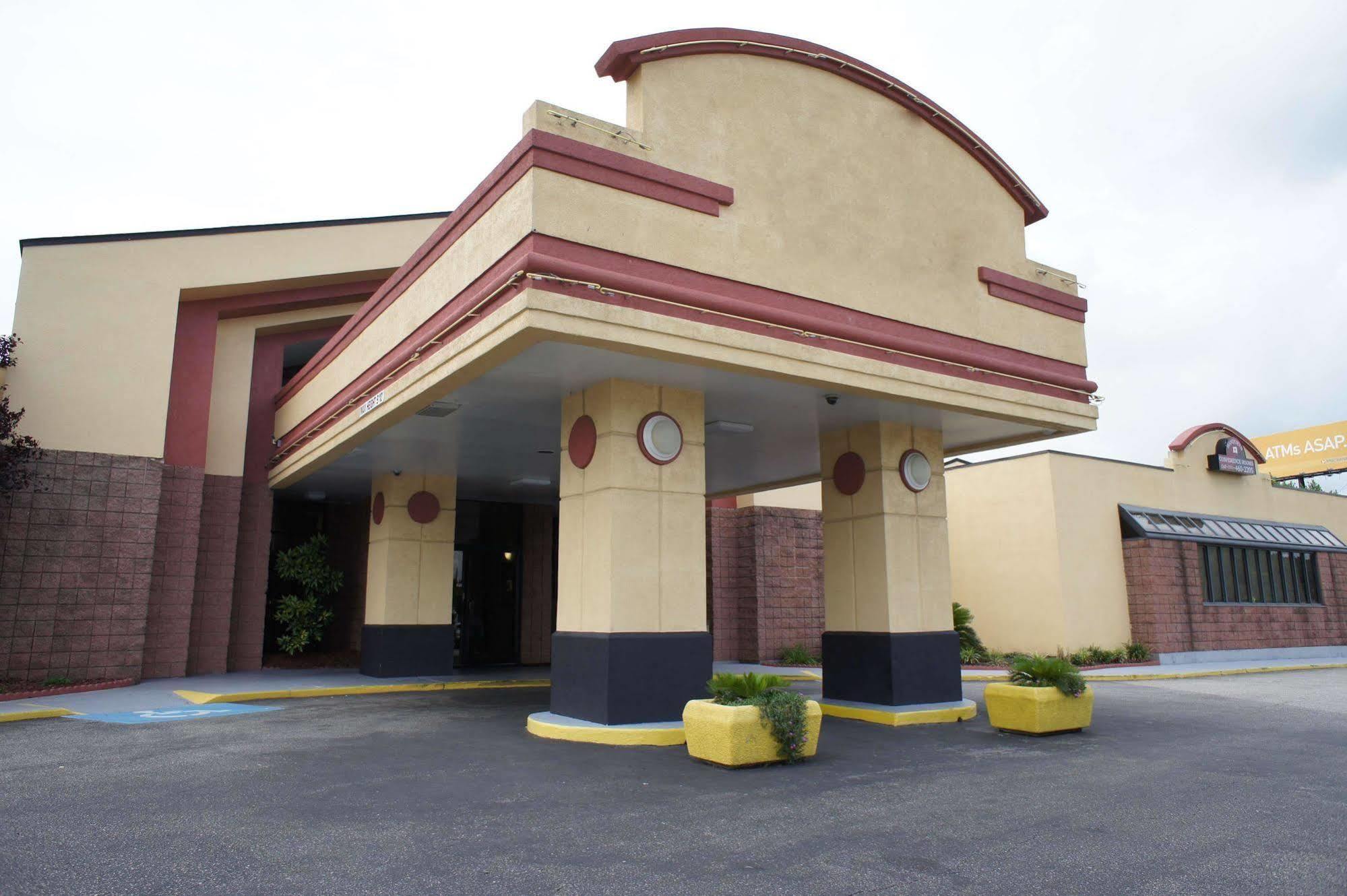 Magnuson Hotel Virginia Beach Exterior photo